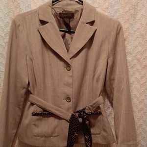 Flirty tan Chadwick's Career Work Blazer with polka dot accent Trim Size 2P